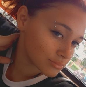 Meet your Posher, Tandra